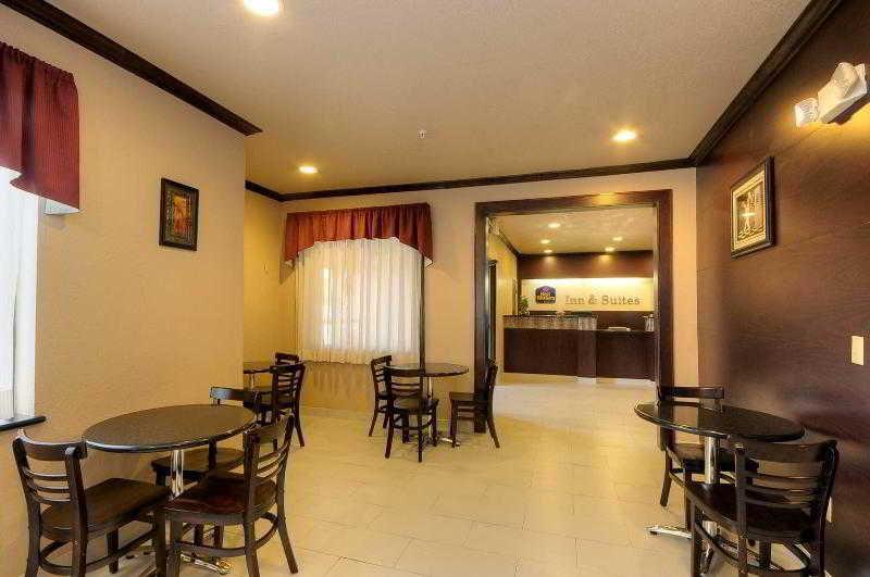 Baymont By Wyndham Clute Lake Jackson Exterior foto