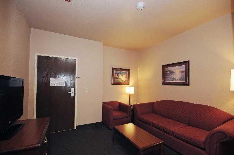 Baymont By Wyndham Clute Lake Jackson Exterior foto